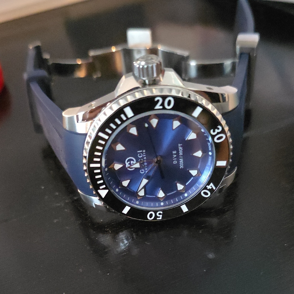 Gucci Men's Blue Dive Watch